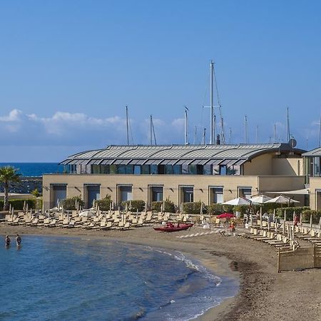 Hotel Riviera Dei Fiori San Lorenzo al Mare Extérieur photo
